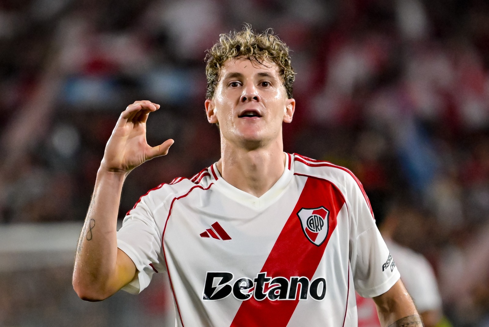 Quem é Facundo Colidio? Conheça alvo do Flamengo para o ataque
