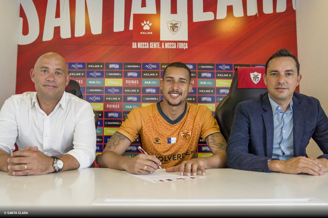 Cria do Ninho, Gabriel Batista vive grande fase na Europa e tem contrato renovado