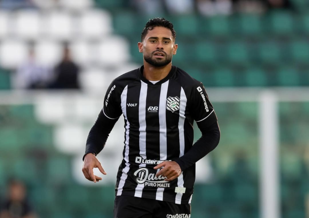 Lembra dele? Ex-Flamengo, Kayke acerta com clube do Rio