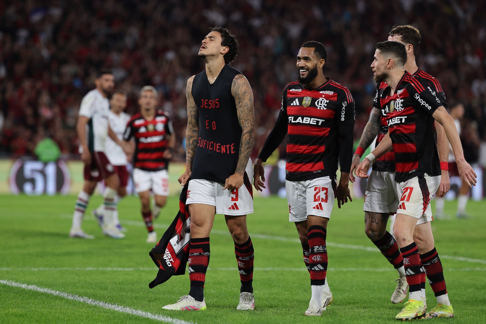 Flamengo 1x0 Fluminense: criticado e afastado, Pedro volta com gol da vitória no clássico