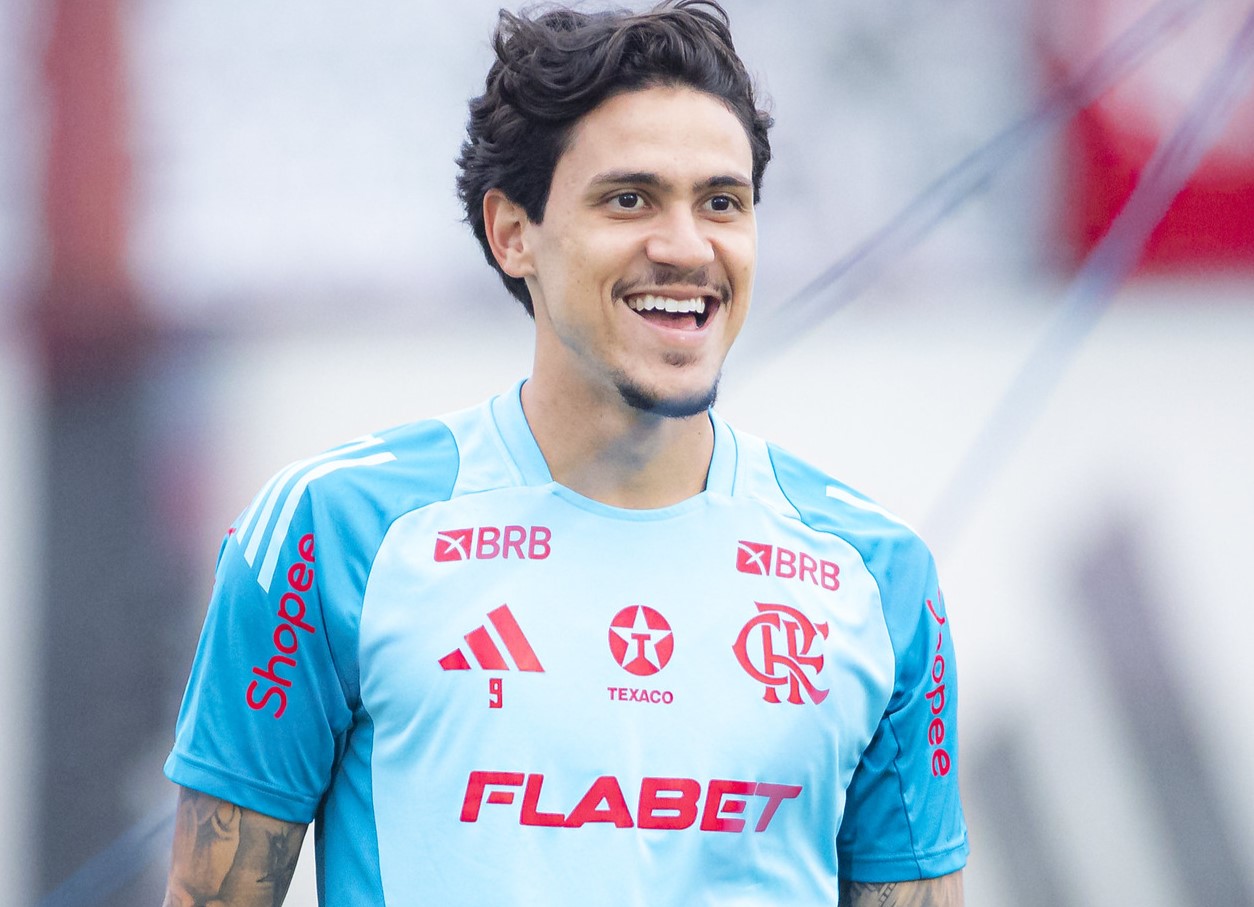 Pedro deve voltar a ser relacionado pelo Flamengo para o Fla x Flu