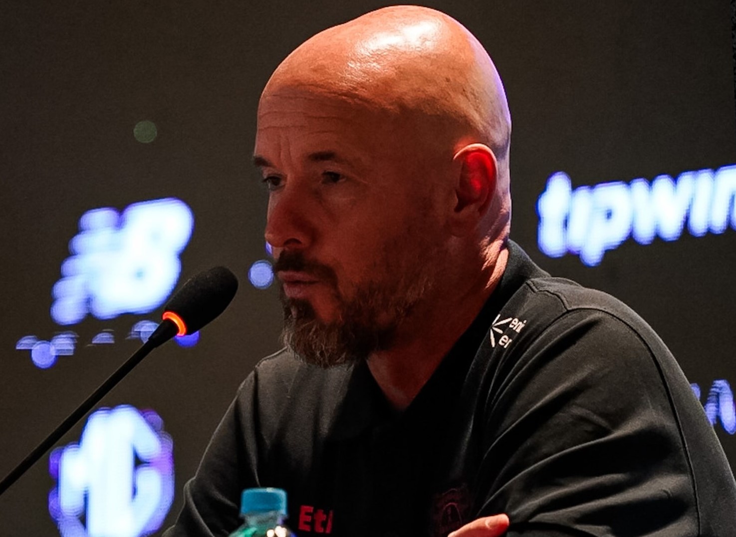 Ten Hag, técnico do Leverkusen e ex-Manchester United, se mostra empolgado para assistir Fla x Flu