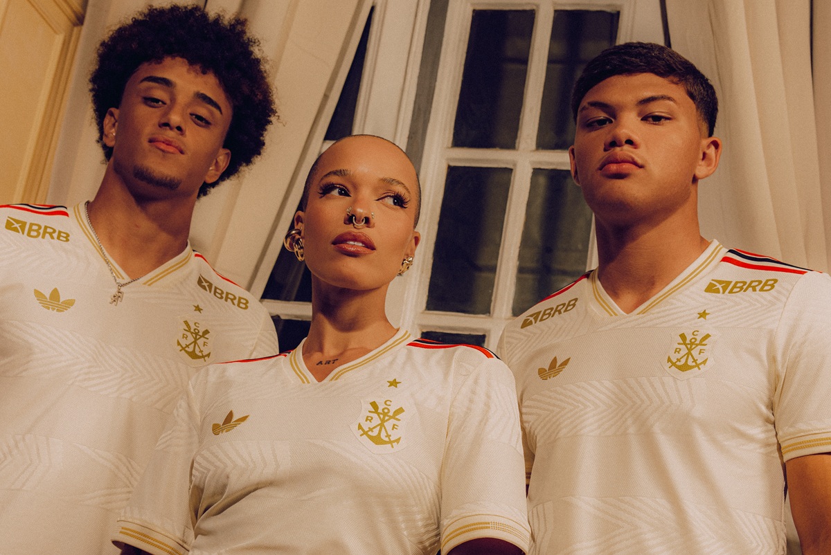Imagem do novo terceiro uniforme do Flamengo
