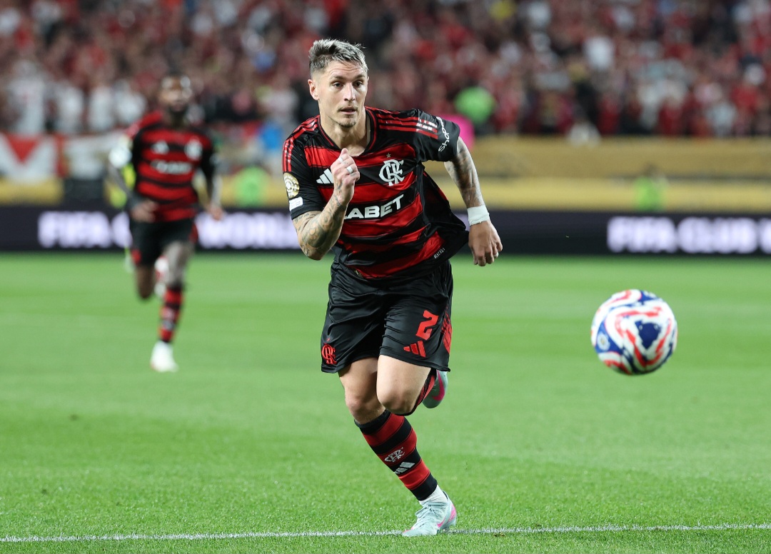 Renovação de Varela com Flamengo ganha data por desfecho