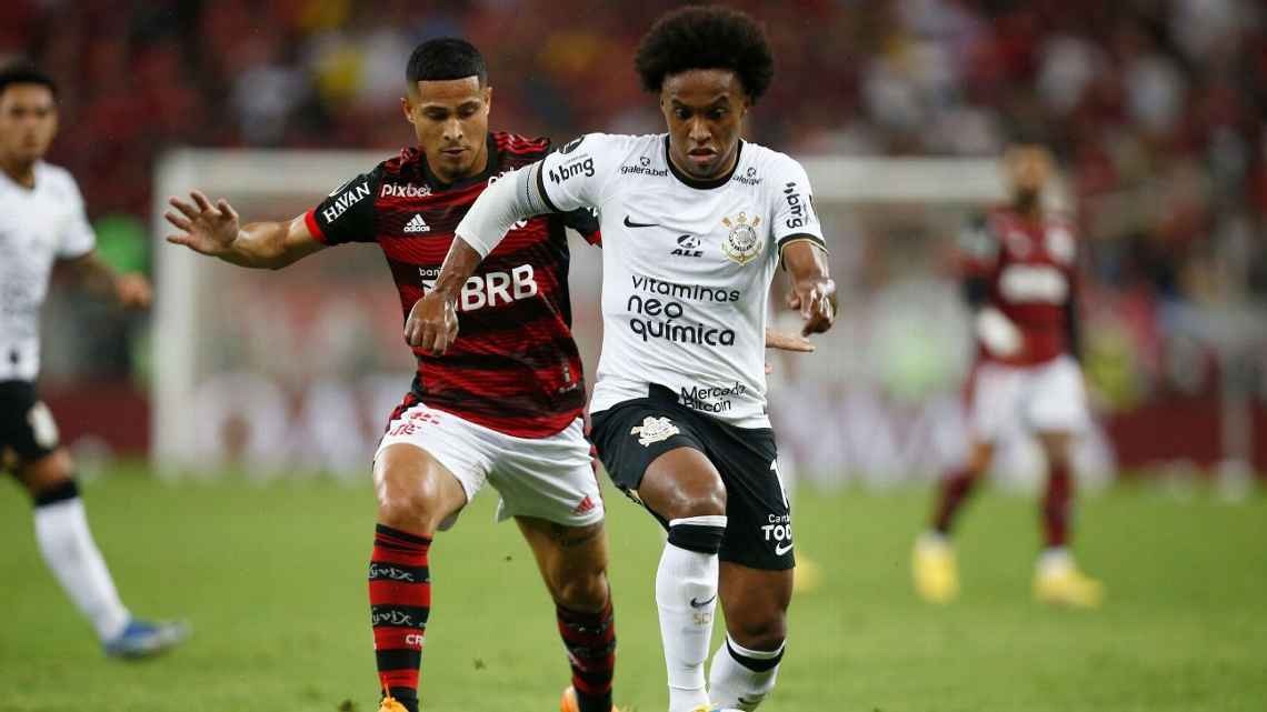 Willian analisa atuação do Flamengo contra Bayern e afirma: 'Melhor time do Brasil'