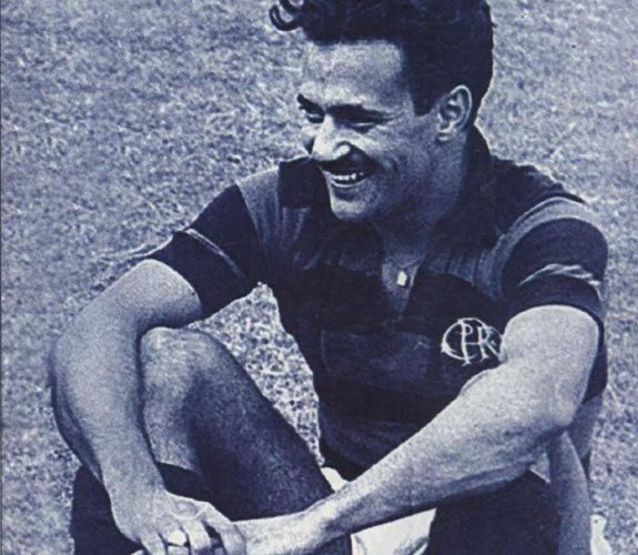 Pirillo está entre os maiores artilheiros do Flamengo