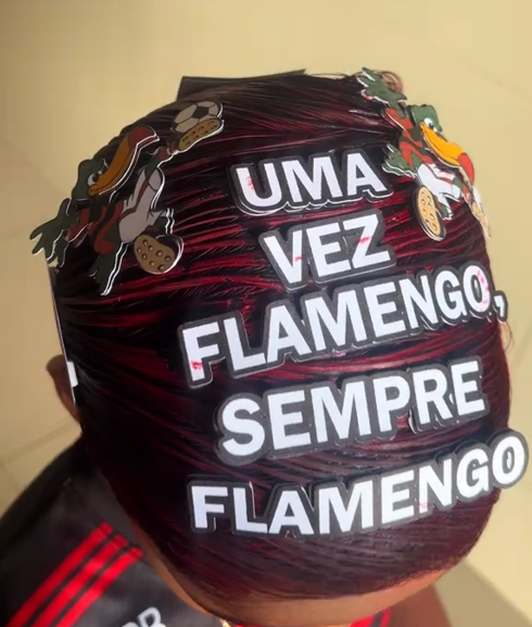 Cabelo Maluco do hino do Flamengo: "Uma Vez Flamengo Sempre Flamengo"